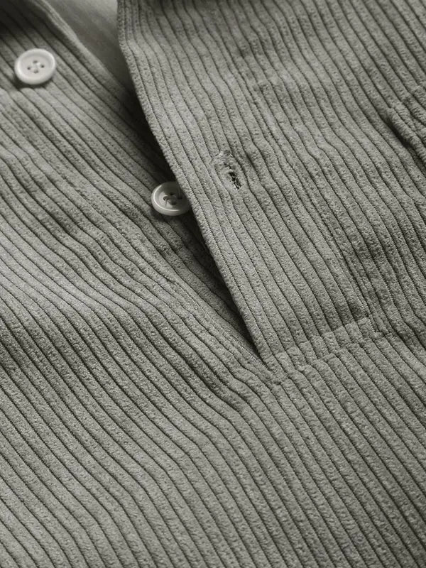 Men's Plain Pocket Half Button Corduroy Shirt, Casual Comfy Regular Fit Long Sleeve Collared Top For Fall & Winter, Men's Clothes For Daily Wear